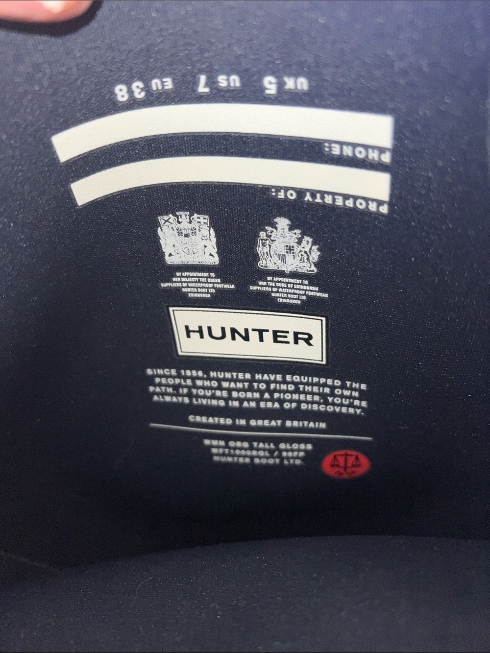 Hunter Tall Rain Boots in Navy with Red Logo Trim NWOT 7 - Picture 8 of 13